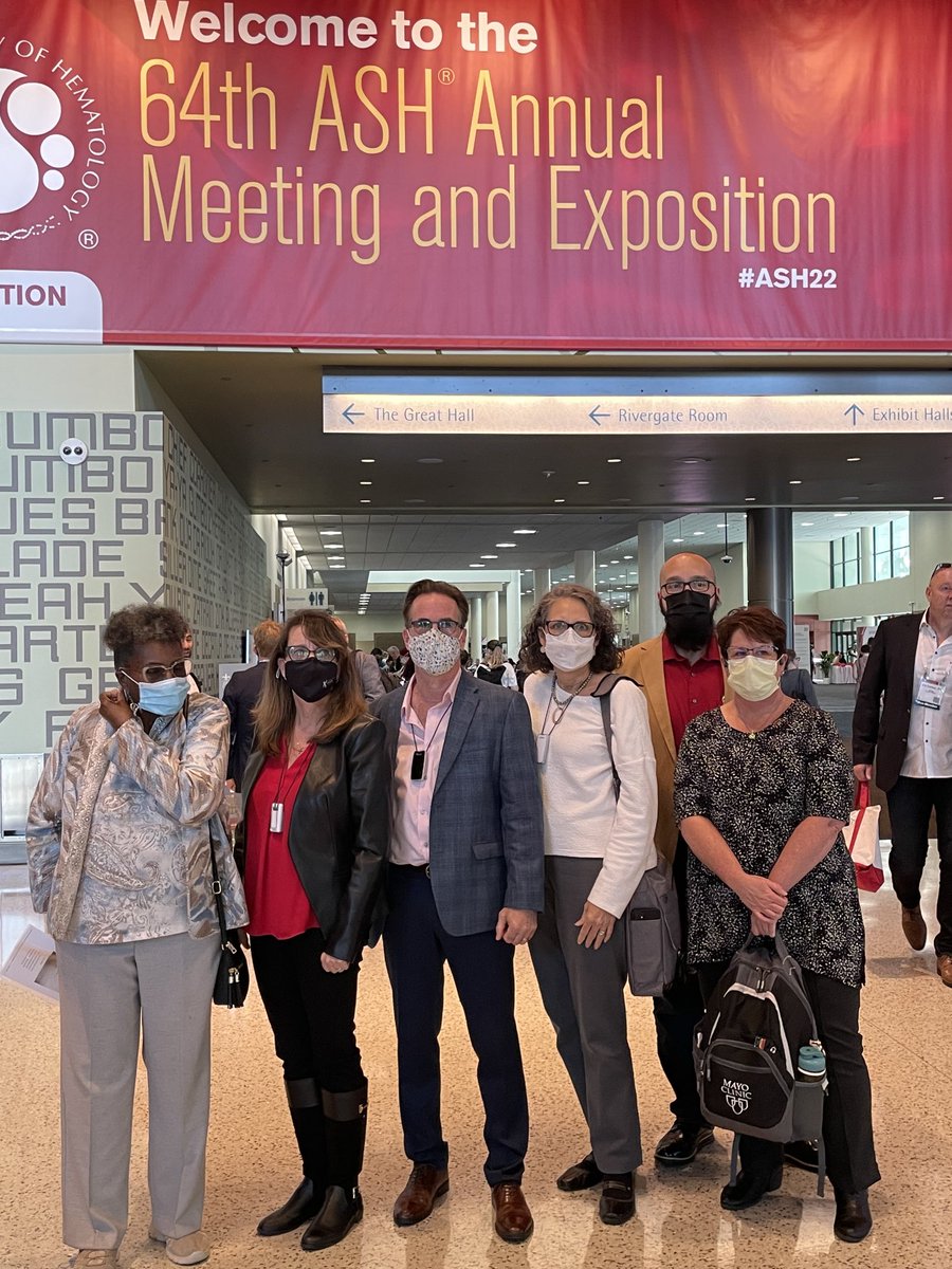 IMFsupport's tweet photo. In person #ASH22 ⁦@IMFmyeloma⁩ support group leader team ⁦@DianeHunterMM⁩ ⁦@IMFsupport⁩ ⁦@IMFmikeMYELOMA⁩ ⁦@LindaMyeloma⁩ ⁦@MMyelomaLiving⁩ ⁦@IMFnurseMyeloma⁩ #IMFASH22 #myeloma  We also have a team of 7 leaders virtually attending too! https://t.co/nXyfO7xIoE
