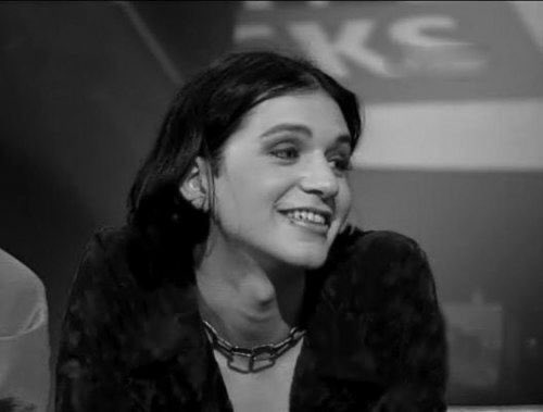 Happy birthday to Brian Molko  such an amazing artist and I m so glad to celebrate 