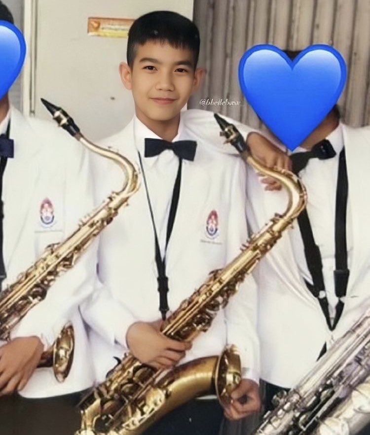 Oweni_Ie's tweet image. Does it ever                     Just how
drive you                          fast the
crazy                                 night change