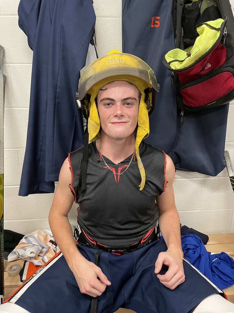 CecHockey's tweet photo. Slapped in the face with some adversity, the boys were behind the 8 ball, down 5-1 with 11 minutes left. “Wam Bam” Cam Weatherbee started the climb with 2 huge bingos in one shift. Maxy Greatorex with the GWG in OT for the 6-5 comeback win #CueTheComeback #6InARow #Character https://t.co/kPobq31JqY