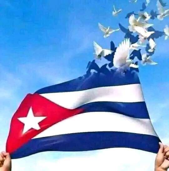 LiemLaguna's tweet photo. @AdeGonzalez2022 @CaridadCuba1 @elguayabero59 @ElAvile67 @Enoelvis4 @ErnestoGles2021 @DopicoRoberto @ReneAvi78182726 @EliaEsequiel @Frank16726439 @Lucia0102cuba Orgullo de ser cubanos #60AniversarioHNaval #CubaPorLaPaz #CubanosConDerechos https://t.co/cqUzo7cHjs