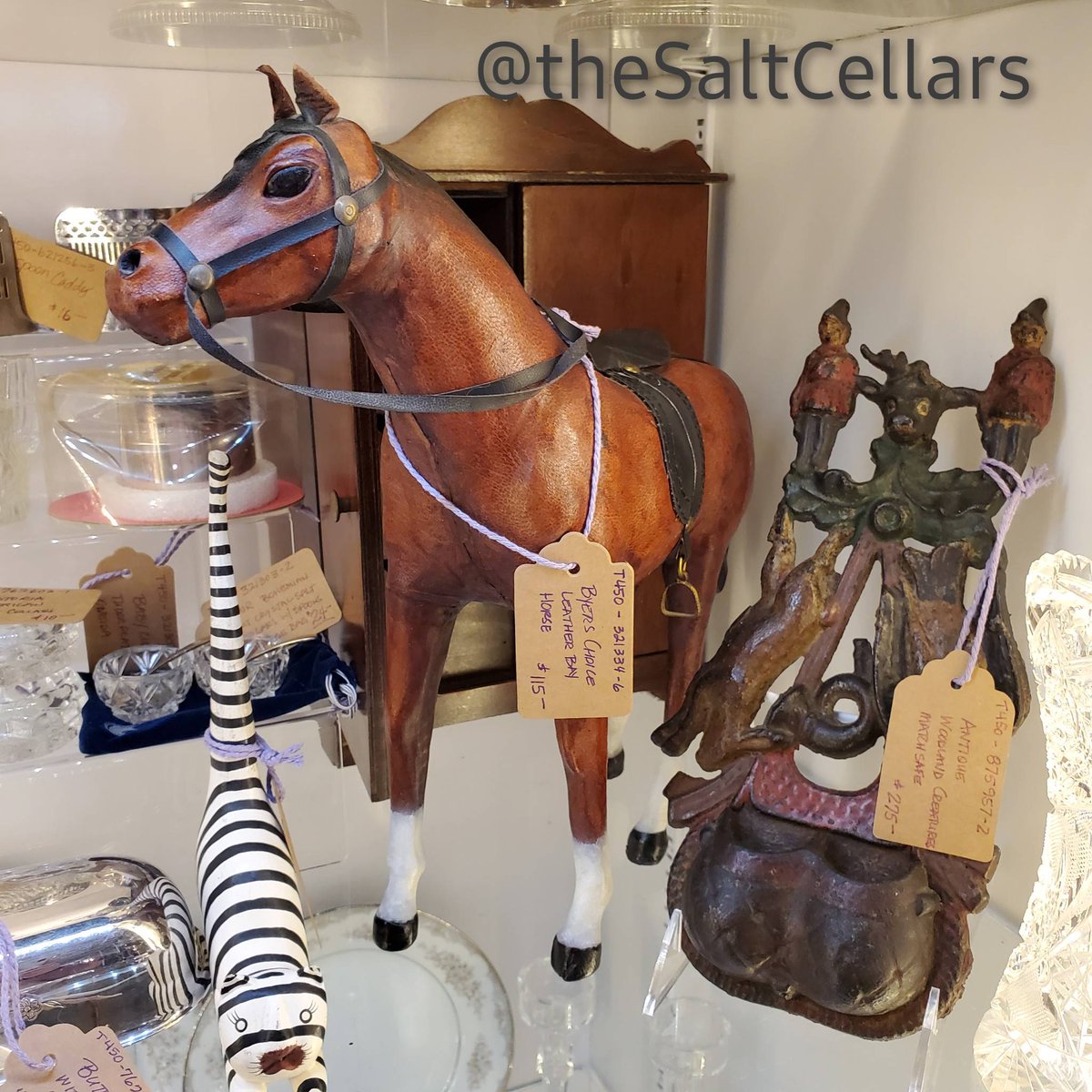 CellarsSalt's tweet photo. Rare leather horse with white socks, saddle and bridle by Byers' Choice now available in showcase T450 @GaslampToo
128 Powell Pl Nashville
#byerschoice #leatherhorse #horse #vintage #foxhunt #thesaltcellars #shoplocal #holidaydecorations #gaslamptoo #nashvillevintage #nashville https://t.co/hCzzbdqe6p