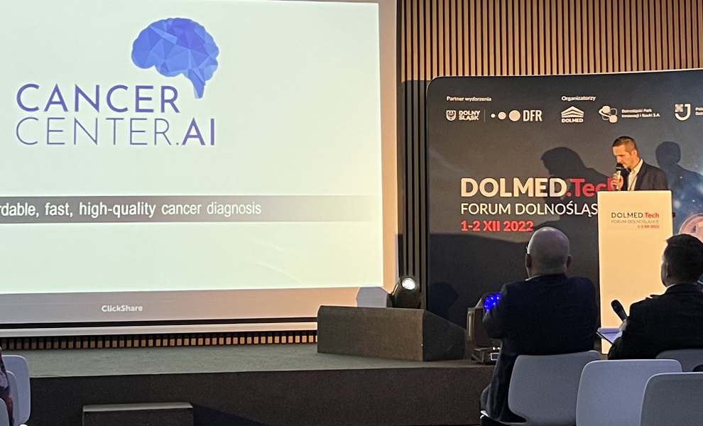 CancerCenterAi's tweet photo. https://t.co/JpXtDmHC6k took place on 1-2 December 2022 in Jakuszyce. Cancer https://t.co/4GD4ogTuJB was pitching during the second day of the conference. Thank you for this pleasant time! https://t.co/UCX6aCzxkl