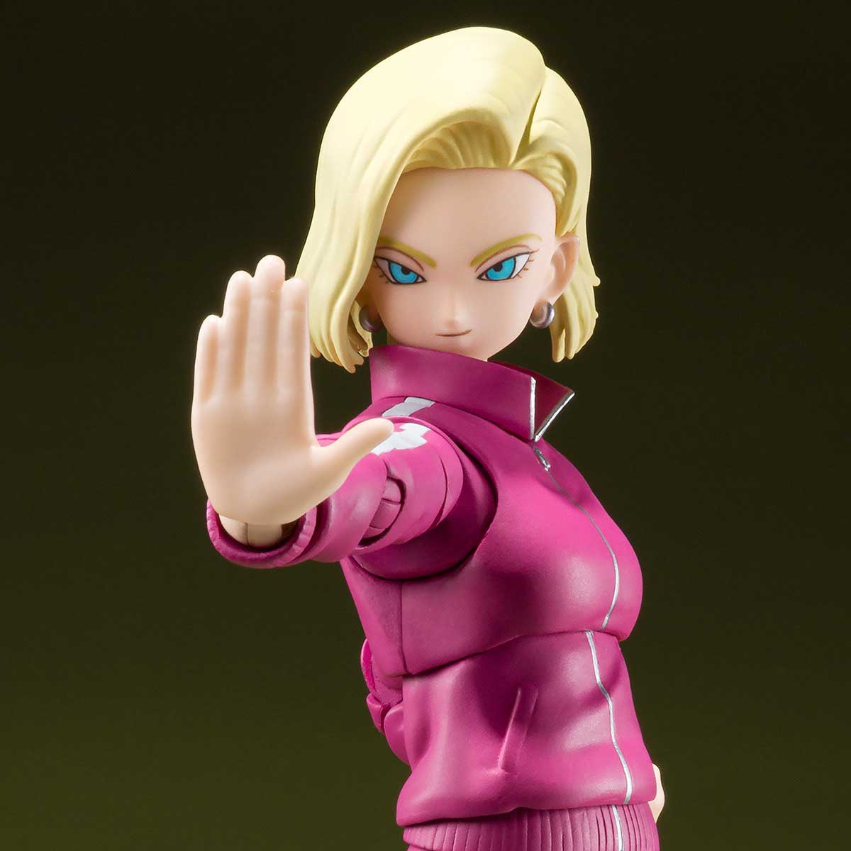 Android 18 doing things tweet media