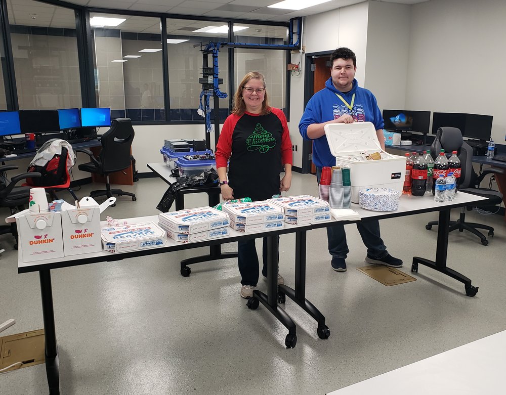 mrfordsclass's tweet photo. Our first Microsoft Office Specialist Bootcamp was a success. 
Students, parents, and faculty came to the classroom on a Saturday to learn more about Microsoft Word. @CFordTE 
#microsoftword   #MicrosoftOffice #computercertification #students https://t.co/rnWs1lyVOz