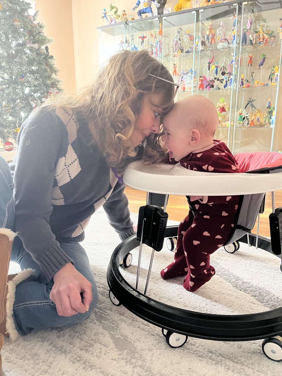 LoriAnnBerti3's tweet photo. #WeSupportJohnnyDepp A moment of me & Ivy Rose my daughter captured Gosh I love my Grandbabies . Ivy rose stands with JD too 😊 https://t.co/JIVzfMbwLf