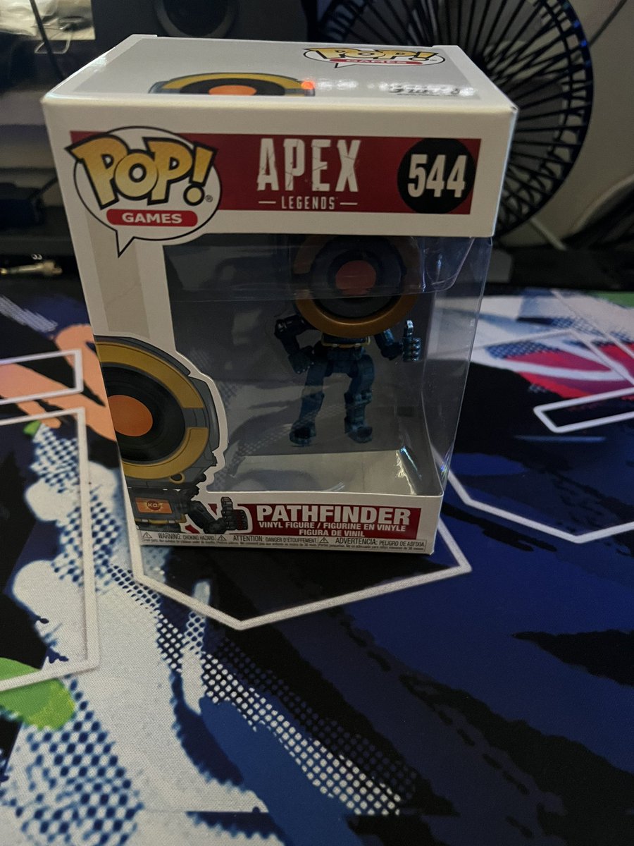 Yo thank you for the bday gift @Crosd_