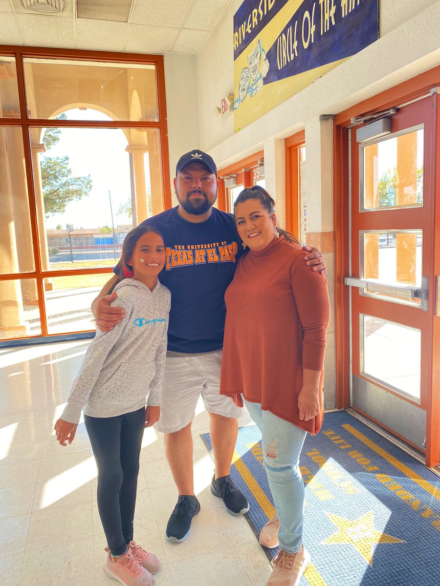 RangerCheer's tweet photo. Thank you to all who supported us today at our fundraiser!! π«Άπ
And a very special thanks to our coach and her family for making the delicious pulled pork sandwiches!π§‘ππ
#riverside4ever #goodturnout
@MiriDeLaCruz4 @MaribelMguillen https://t.co/xcfDYWJfb6