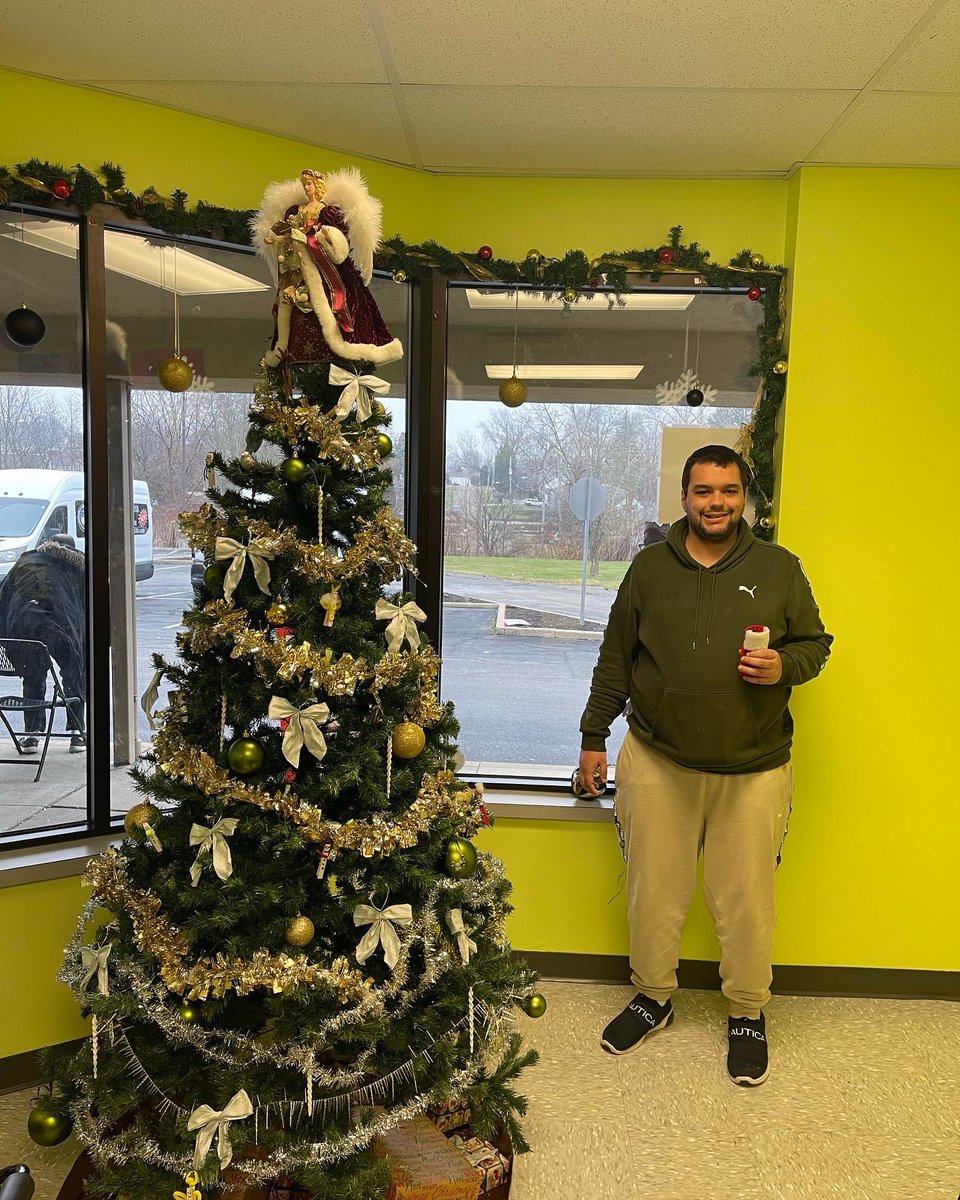 whitehousewow's tweet photo. It’s starting to feel like Christmas! 🎄

Thank you to everyone that came and helped plan WOW’s annual Christmas party—the afternoon was filled with warm smiles, dancing, and delicious food!

#ohio #akron #canton #waynecounty #summitcounty #starkcounty #ohiojobs #ohiohiring #DSP https://t.co/s8WqTIAJKM