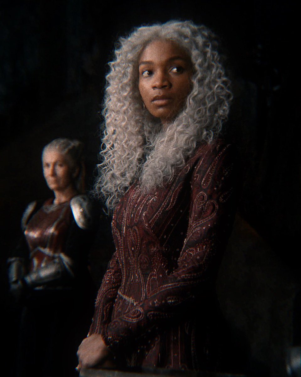 theblacks_'s tweet photo. βIf war is coming itβs coming for all of us, we cannot hide from it. I am a dragonrider like my mother, and father, and you! If the greens reached to usurp our queenβs throne, then they must be answered with fire and blood.β https://t.co/FCQVzHieDU