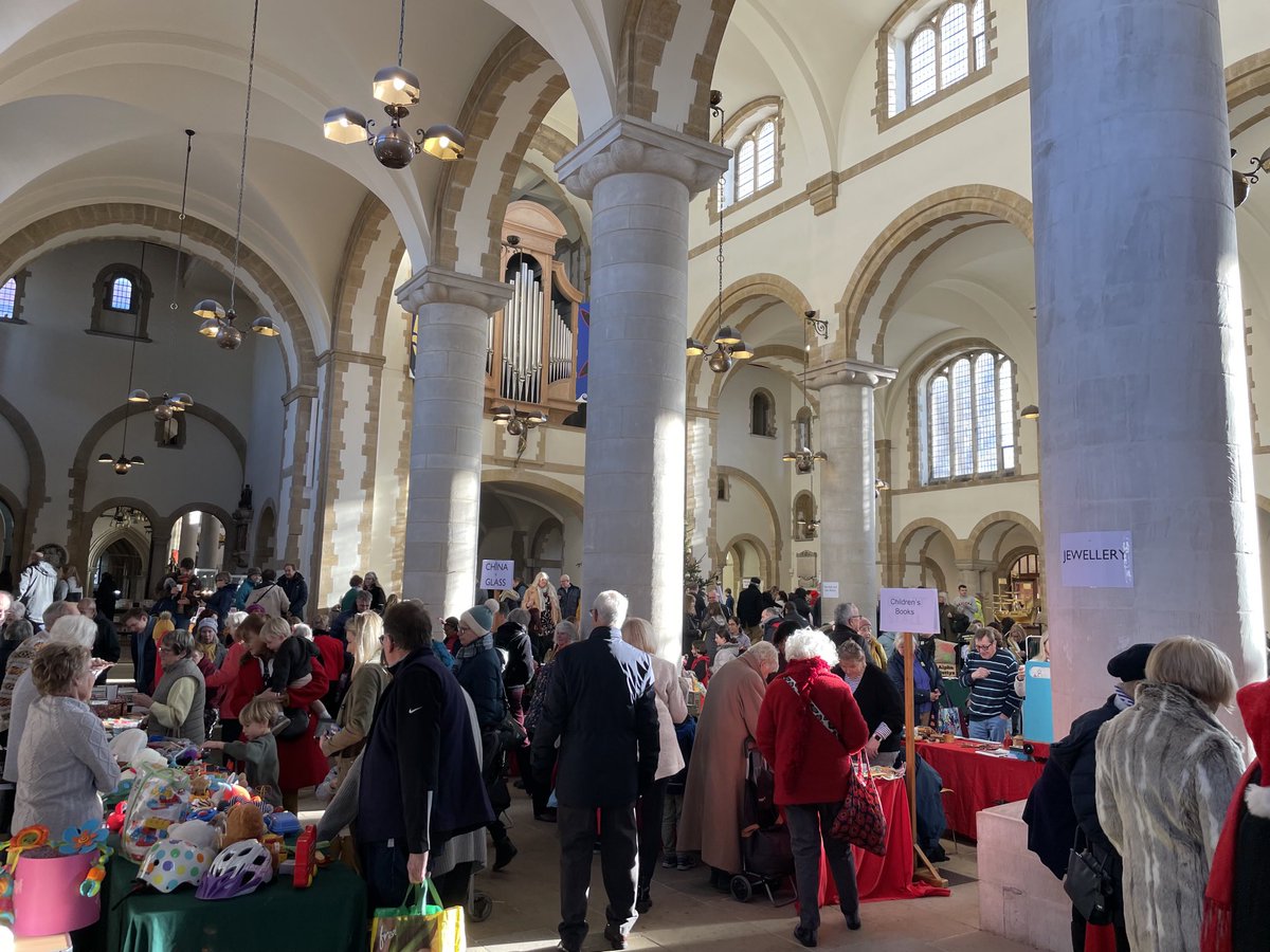 idholder's tweet photo. Thanks to everyone who volunteered to help at the Portsmouth Cathedral Christmas Fair today #Southsea ⁦@Chris_AttwellLD⁩ ⁦@MarkJefferyLD⁩  ⁦@PortsmouthCath⁩ https://t.co/QVIogWqk0g