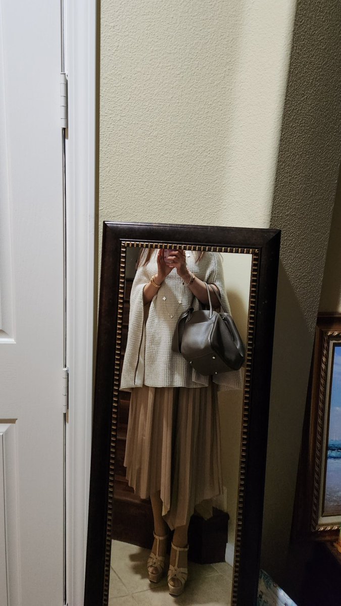 DrOMD's tweet photo. ์ด์ ๋ ์์ด๋ณด๋ฆฌ ์ฐฉ์ฅ. ์ค๋์ ์ฌ ๋ธ๋.#OOTD๐ฉถ๐ค ์ด์ ๋ ํผ์๋
ธ ๋ฆฌ์ฌ์ดํ๐น, ์ค๋ ๊ณต์ฐ์ Choirs ํฉ์ฐฝ์ด๋ค. ์ค๋๋ ์ฆ๊ฒจ๋ณด๊ธฐ๋ก.๐ #SoFestive๐ค๐ถ https://t.co/GzBUjkXRAM