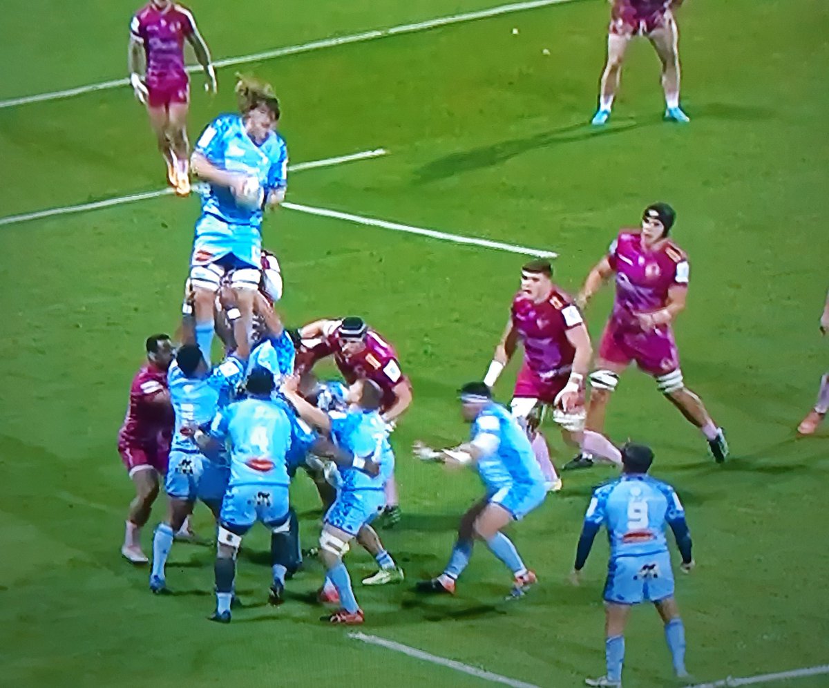 djbecosse's tweet photo. Great to see @StrathallanSchl @strath_sport FP @tomstaniforth94 top carrier in the ๐ซ๐ท @top14rugby playing for @CastresRugby v @ExeterChiefs in @ChampionsCup today #HugeShift #StrathCommunity #RugbyValues #FriendsForLife @Strathallians @BSAboarding @CanberraGrammar ๐ฆ๐บ๐ด๓ ง๓ ข๓ ณ๓ ฃ๓ ด๓ ฟ๐ซ๐ท๐ https://t.co/eYbCTiYRde