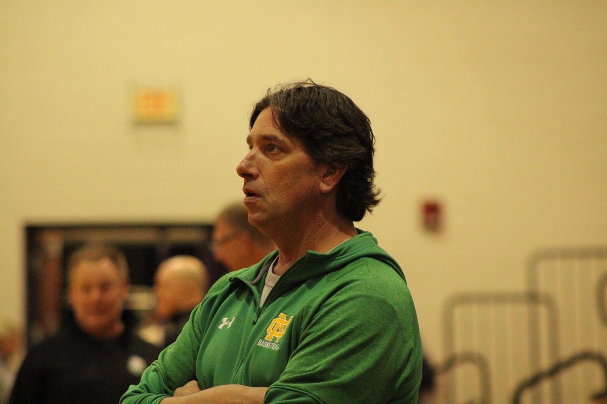 EastoftheBend's tweet image. 🔊Checking in for TIP-OFF TIME🔊

Join in tonight on Twitter and Instagram as the NC boys⛹️‍♂️🔥take on Sheridan in basketball at the Pickerington Central Invitational🏀

Let’s goooo GREENWAVE🫣

#sportsmedia #newarkcatholic #boysbasketball #ohio #eastofthebend #pickcentralinvite