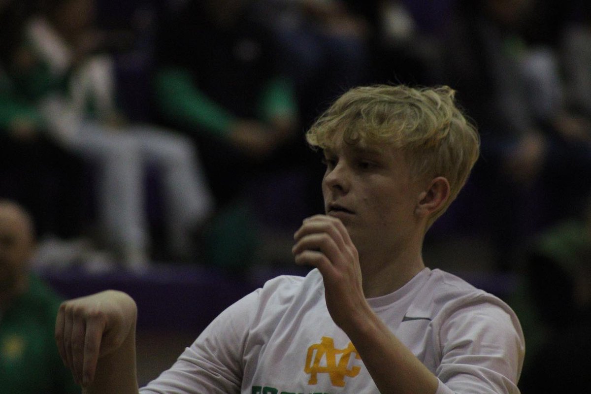 EastoftheBend's tweet image. 🔊Checking in for TIP-OFF TIME🔊

Join in tonight on Twitter and Instagram as the NC boys⛹️‍♂️🔥take on Sheridan in basketball at the Pickerington Central Invitational🏀

Let’s goooo GREENWAVE🫣

#sportsmedia #newarkcatholic #boysbasketball #ohio #eastofthebend #pickcentralinvite