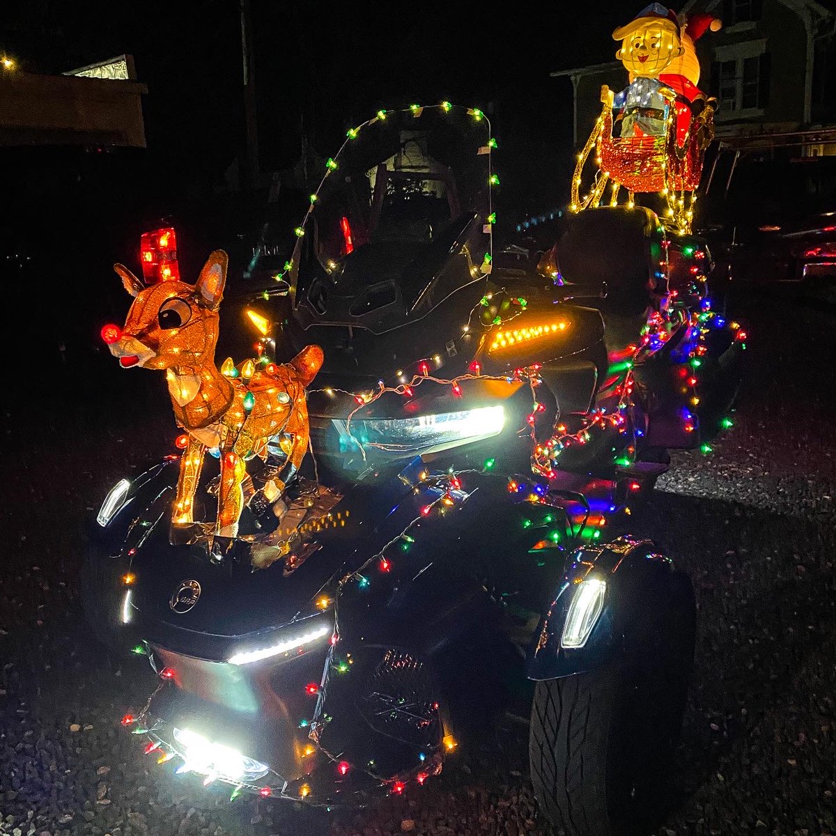 Churchill Building Company tweet media