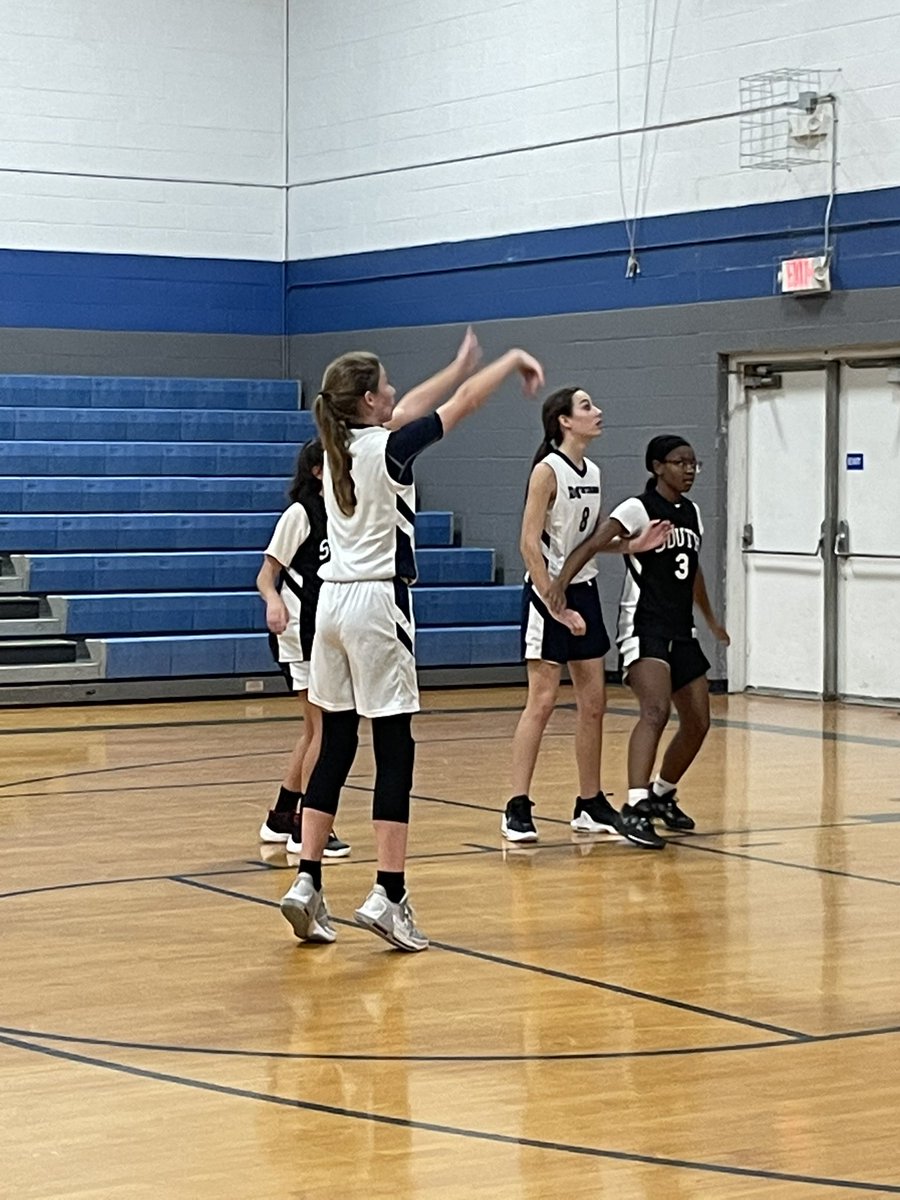 MustangsWBB2027's tweet photo. Great game by the 2027 Mustangs Girls. https://t.co/pZqhriVncH