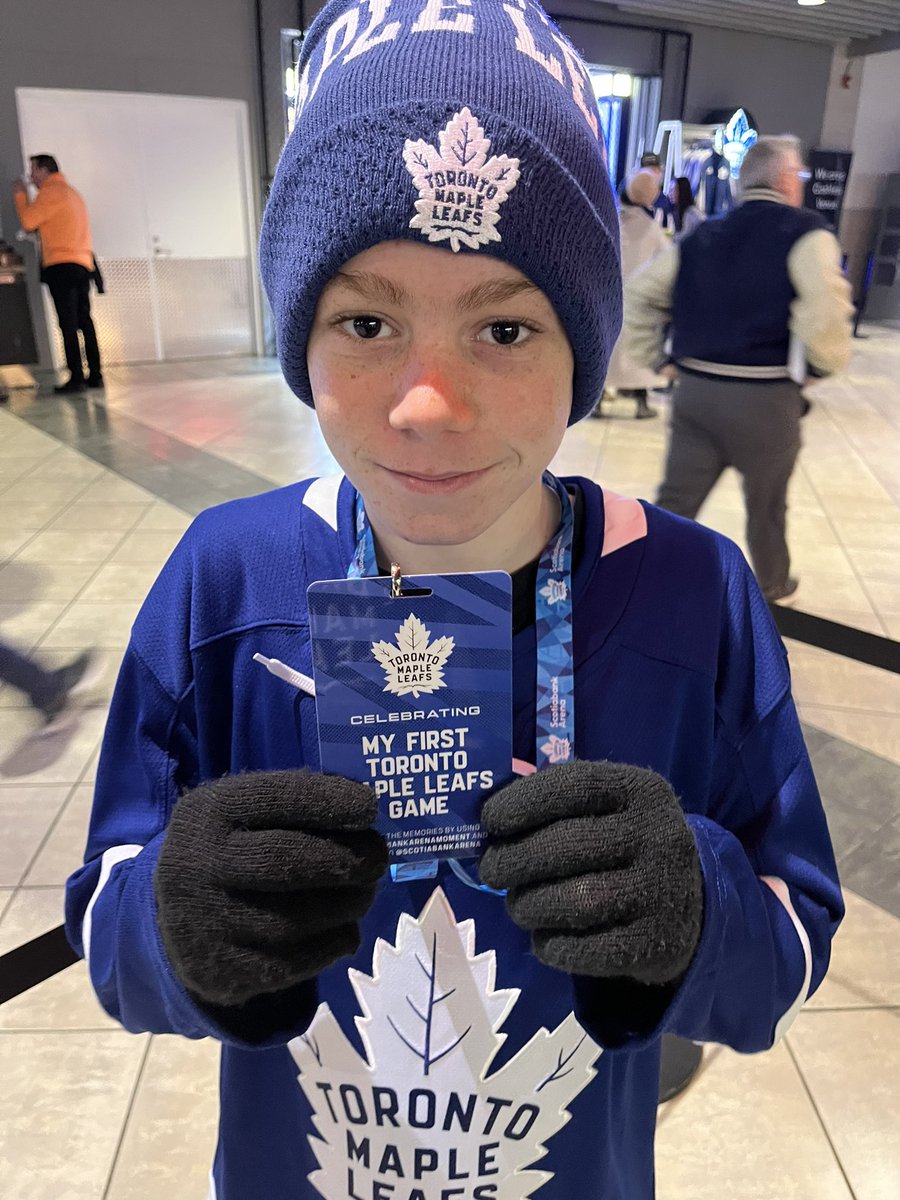 blairnotwithane's tweet photo. Such a cool keepsake!
Thank you @MapleLeafs https://t.co/TakNLK51RI