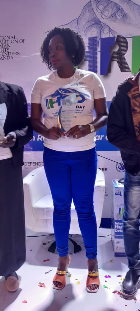 busoganet tweet media