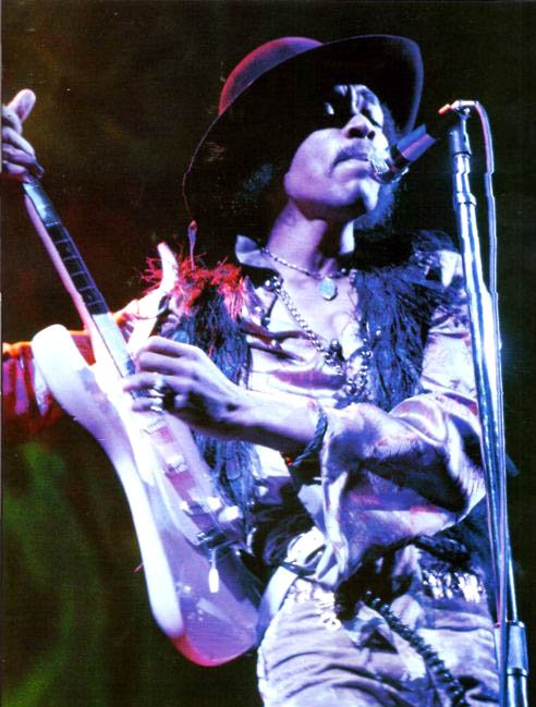 crockpics's tweet image. Jimi Hendrix in New York. Photo by Elliott Landy
