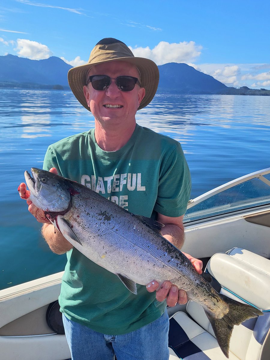 boydpelley's tweet photo. Bucket list trip - Fishing for King Salmon in B.C. in August with long time friend Damon Stoddard. https://t.co/WmJiHoGryp