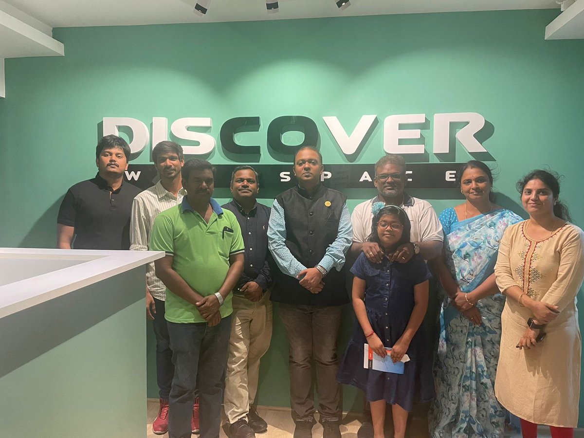Thanks to Discover Startup Coworking Space (Peelamedu) for giving me an opportunity to educate startups (including a  10-year old fempreneur) on Business Communicative English and Crafting Mission/Vision/Value Statement.