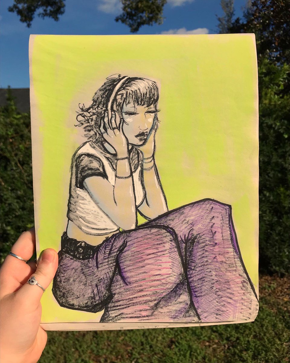 spaceyartmacy's tweet photo. 3 drawings ✨ https://t.co/AjjA40PUxt