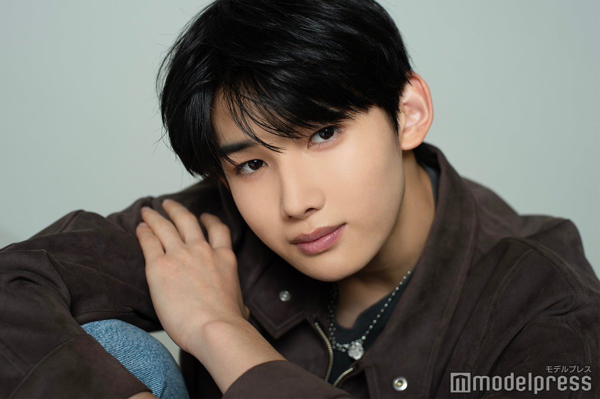 JOasakura_TH's tweet photo. [ 221211 | #THTForJO ]

บทสัมภาษณ์นิตยาสารจาก Model Press 

&amp;TEAM โจคุง เคย์คุง สัมผัสได้ถึงความสนิทสนม เมื่อนึกย้อนกลับไปสมัยตอนที่ยังเป็นเด็กฝึก
[ First Howling: ME Solo Interview ]

(1/2)

#JO #朝倉穣
#andTEAM #andTEAM_JO https://t.co/yf6FnFegal