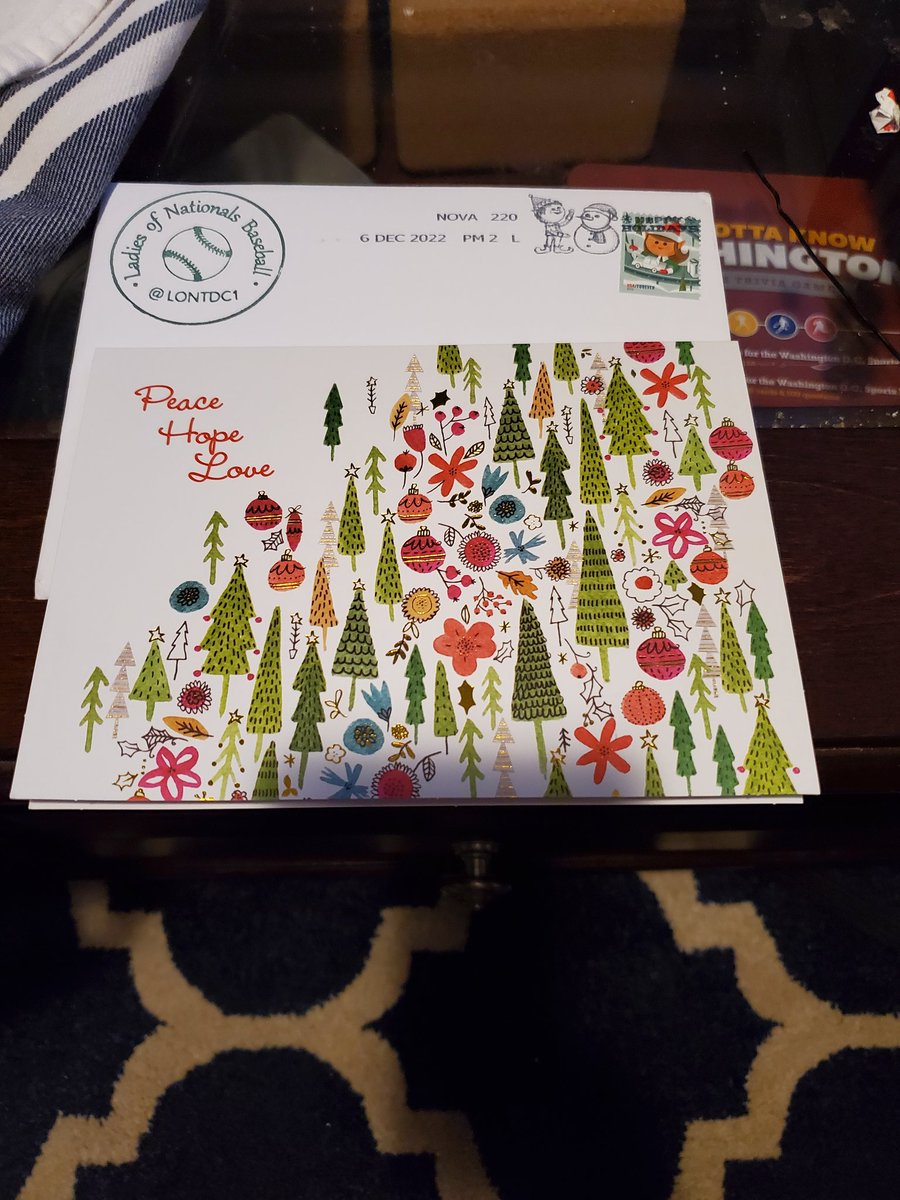 Rosehuhn's tweet photo. Thank you such for the card, @LONTDC1 ! And thank you for remembering our Marley girl!! Happy Holidays one and all! https://t.co/dUeJSuTw4L