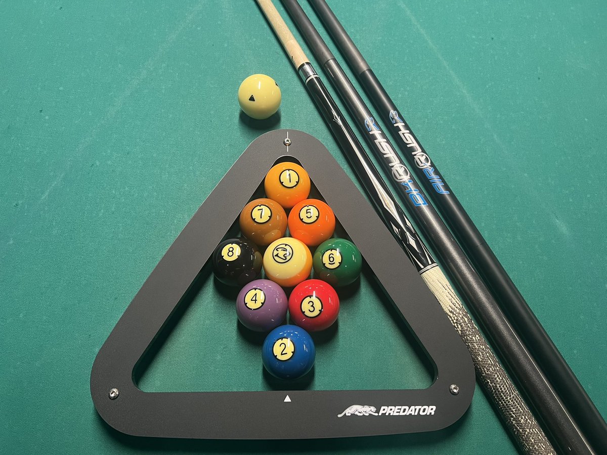 kidnaoto's tweet photo. #ビリヤード🎱
#サイベックス柏
#ハウストーナメント
#常連会
#PredatorCue
今日はサイベでハウトー(*´꒳`*)
ABC戦です👍
頑張るぞー!
プレデターフルセット。笑笑🤣
かっこええw
パーカーは栗さんに貰ったぁ!
ありがとござまーす♪ https://t.co/KPRafOxrU2