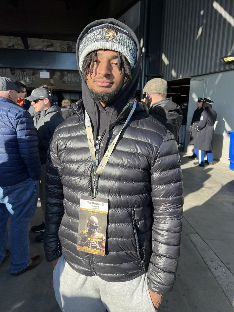 ChadAlexanderJr's tweet photo. ARMY BEATS navy🏴‍☠️#goarmy #BEATnavy https://t.co/jB4zLeQFlx