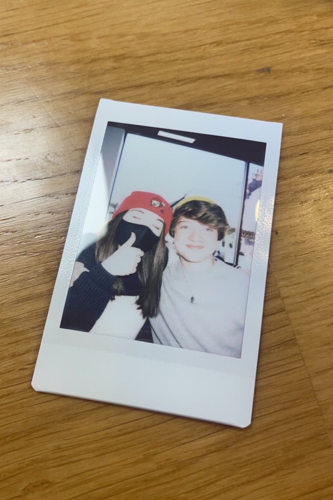 Max 🌊🐳 on Twitter: "@aimseytv HAPPY BIRTHDAY YOU LITTLE SILLY