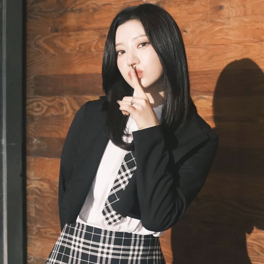 siyoon pics tweet media