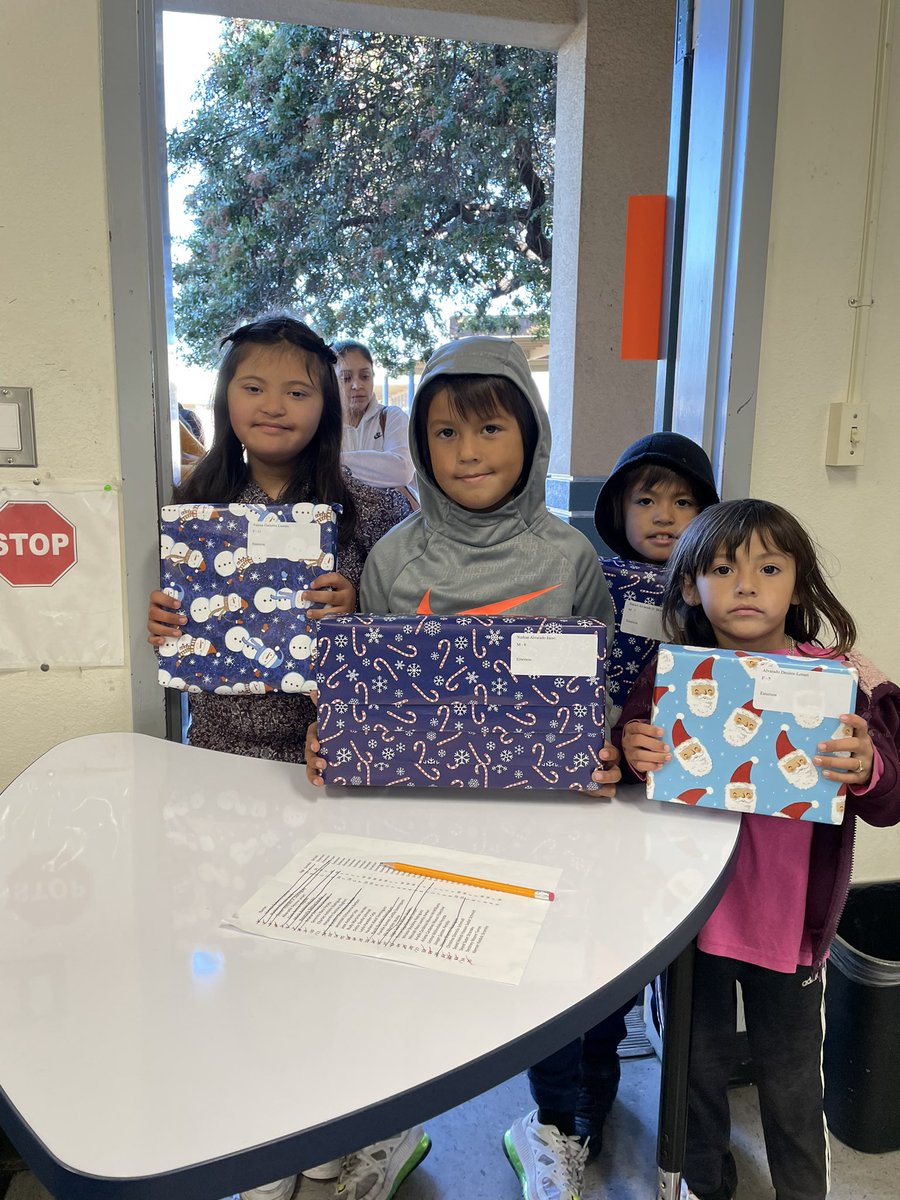 Thank you Good Neighbors Project and the Shipyards for Christmas in the Barrio.  Emerson’s students enjoyed a great afternoon and appreciated the gifts and gift cards.