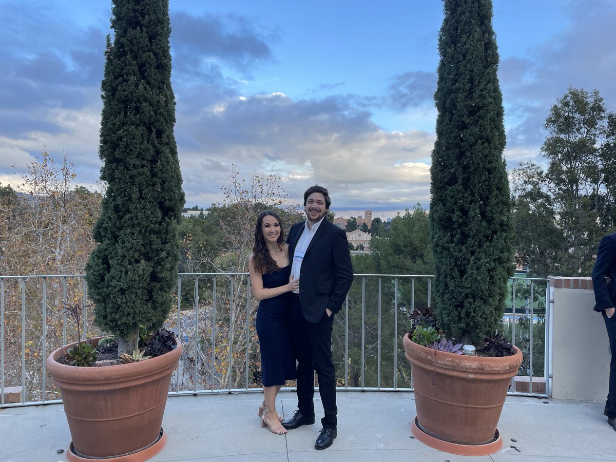 _Alexandra_LE's tweet image. To simply say I’m proud of Chris is an understatement. Congrats to the love of my life on becoming a member of the California Bar! 🥰 @xitxat