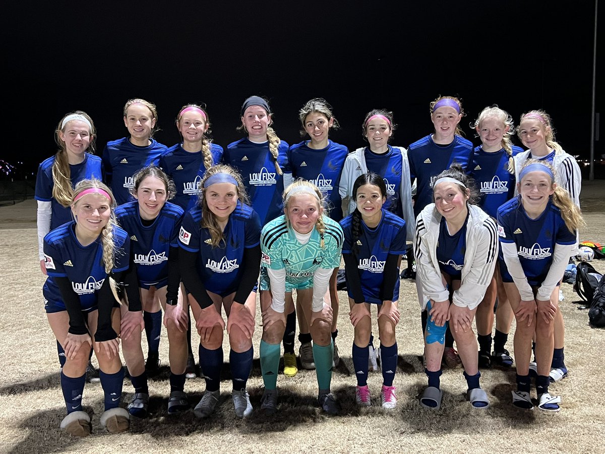 Game 2 recap: 
6-0 win today! 💪 
Goals
⚽️ Claire Mueller
⚽️ Alaina Ward
⚽️ Alyssa Edwards
⚽️ White Thunder <a href="/sadielevy/">sadie levy</a>
⚽️ Abigail Schilling
⚽️ <a href="/AnnaKolkmeier/">anna kolkmeier</a> 
Shutout
🛑 Kadyn Gottman