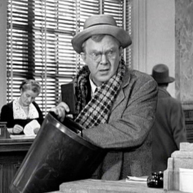 Super70sSports's tweet image. No matter how bad things get, there is always hope. Remember that. And never trust your uncle who has to tie strings to his goddamn fingers just to remember basic shit to handle large sums of money. Also remember that.

👉 super70ssportsstore.com/products/baile…