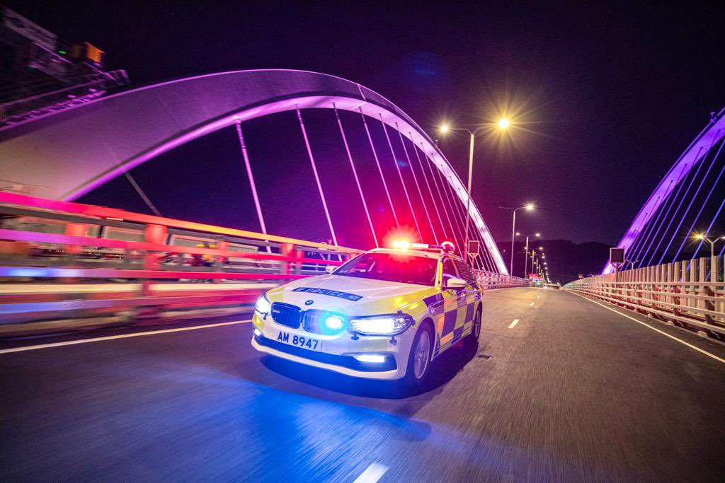 hkpoliceforce's tweet image. #HKPFootprint🚓|Serving the hustling &amp;amp; bustling🇭🇰starting today, the 2 new infrastructural additions✨to the city—#TseungKwanO-#LamTin Tunnel &amp;amp; Cross Bay Link,Tseung Kwan O(TKO)—can shave as many as 20 MINUTES⏱off busy citizens’ commute between TKO &amp;amp; #KowloonEast during peak hrs