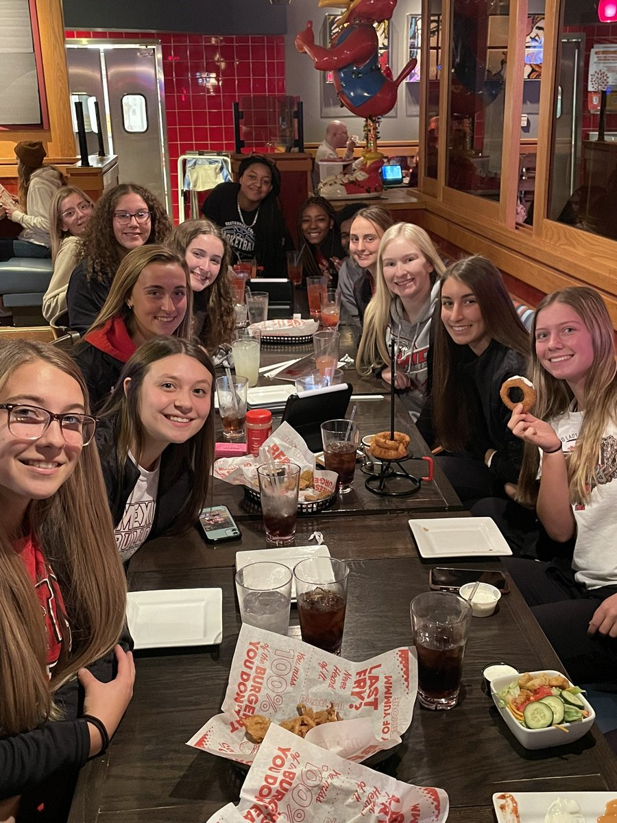 Lady Bulldogs tweet media