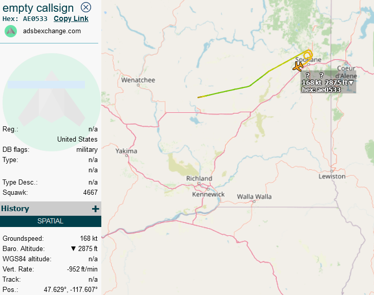 SirListenalot's tweet photo. Dec10 ~0135z Unidentified #KC135 #AE0533 as #COUNT96 arrived at Fairchild from Moses Lake. I think it's 61-0308 which in the past used miscode #AE0532 (correct would be #AE05A2). Time will tell... https://t.co/84qzYtAgKt
