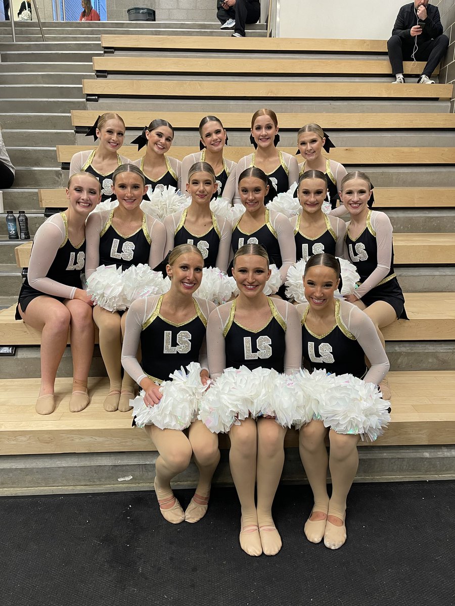 What a great day at the Kansas City classic dance team competition hosted by liberty high school! The LSHS Tigerettes took first place in pom, first place in Gameday, and first place in lyrical in the division four category.