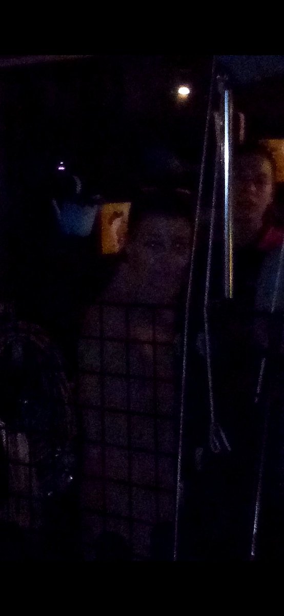 LeerlingGabriel's tweet image. Je moet dus gewoon :"oprotten" achterlijk tuig mevr #Visscher  achterlijk bemoeizuchtige druggy tuig #Regentessestraat13
#Enschede  met die smerige #asiciale wijven. 🤮