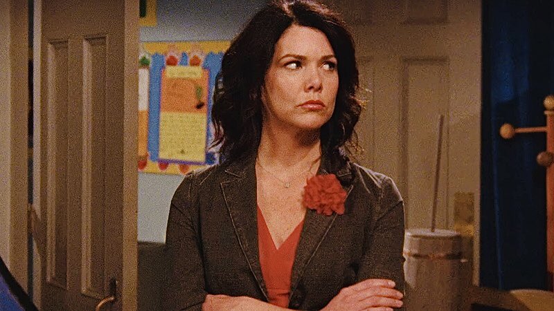 gestureland's tweet photo. do you love me? // do I love you? 🥺

#chenford #javajunkies #gilmoregirls #therookie https://t.co/q2VJmOBotw