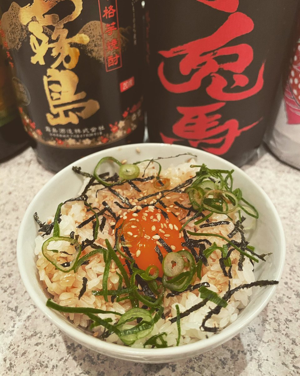 Kisuke0521's tweet photo. 本日(日)16時よりOPEN致します🍢
日曜日はいつもめちゃくちゃ暇なので
早よ閉めるかもです。
閉めない為に誰か来て下さい🦍🦍

#Kisuke0521 
#居酒屋
#大衆酒場
#ちょい飲み
#おでん
#ビール
#伊丹
#阪急伊丹
#JR伊丹 https://t.co/omXVygcaj1