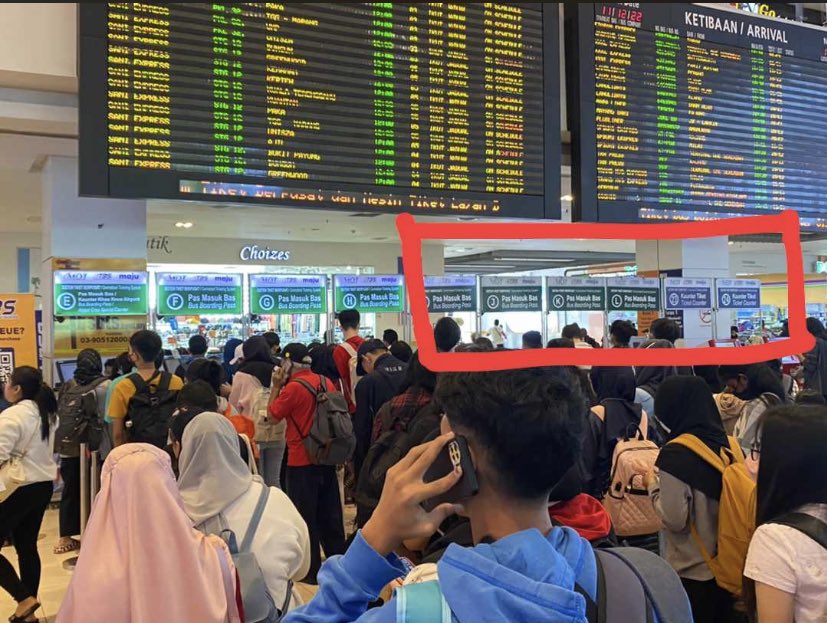 AdamMoja's tweet photo. Oh Malaysiaku..Kaunter banyak tapi tutup..haih

@anthonyloke https://t.co/OabRouQiYy
