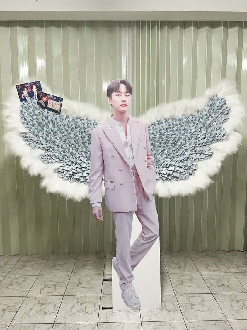 PerthMark320330's tweet photo. 🖤 🎉🎉Congratulations on your graduation.May all your dreams and plans turn to fulfillment and success
🎓 𝐇𝐚𝐩𝐩𝐲 𝐆𝐫𝐚𝐝𝐮𝐚𝐭𝐢𝐨𝐧 𝐌𝐀𝐑𝐊 🎓 #SiwatGraduation
#MSIWAT
 @Mmarksiwat 
@kwangg28 https://t.co/daSx6edOIZ