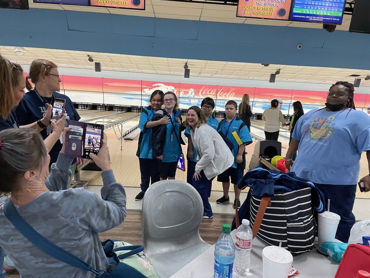 JD Meisler Middle School tweet media