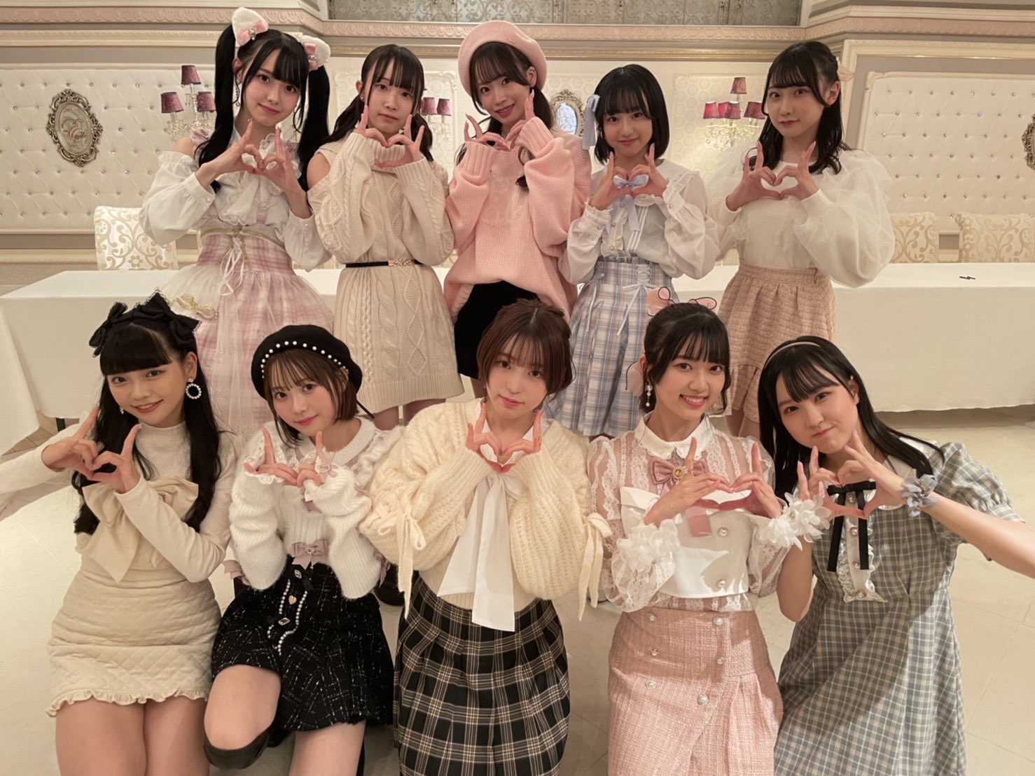 女の子向けプレゼント集結 高嶺のなでしこ on  X: アイドル