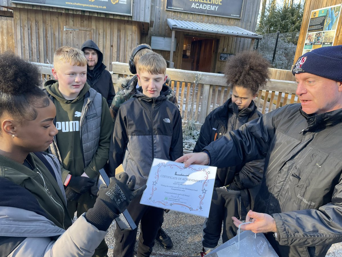 PrioryParkCS's tweet image. Thank you to @marcolonghi4dn for taking the time to visit us over at Challenge Academy and present Kizzy with her prize for the Christmas Card Competition! #prioryparkcommunityschool #challengeacademy