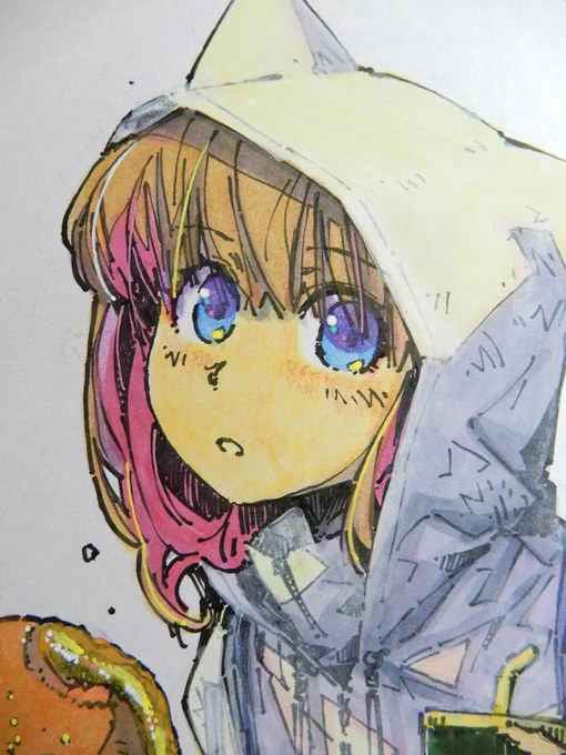【アナログ1876:白いパーカーのさきえさん】線画を描いたのは病院かと思ってたけど、コミティアでした。#水彩 #狐娘 #原画 #アナログ絵 